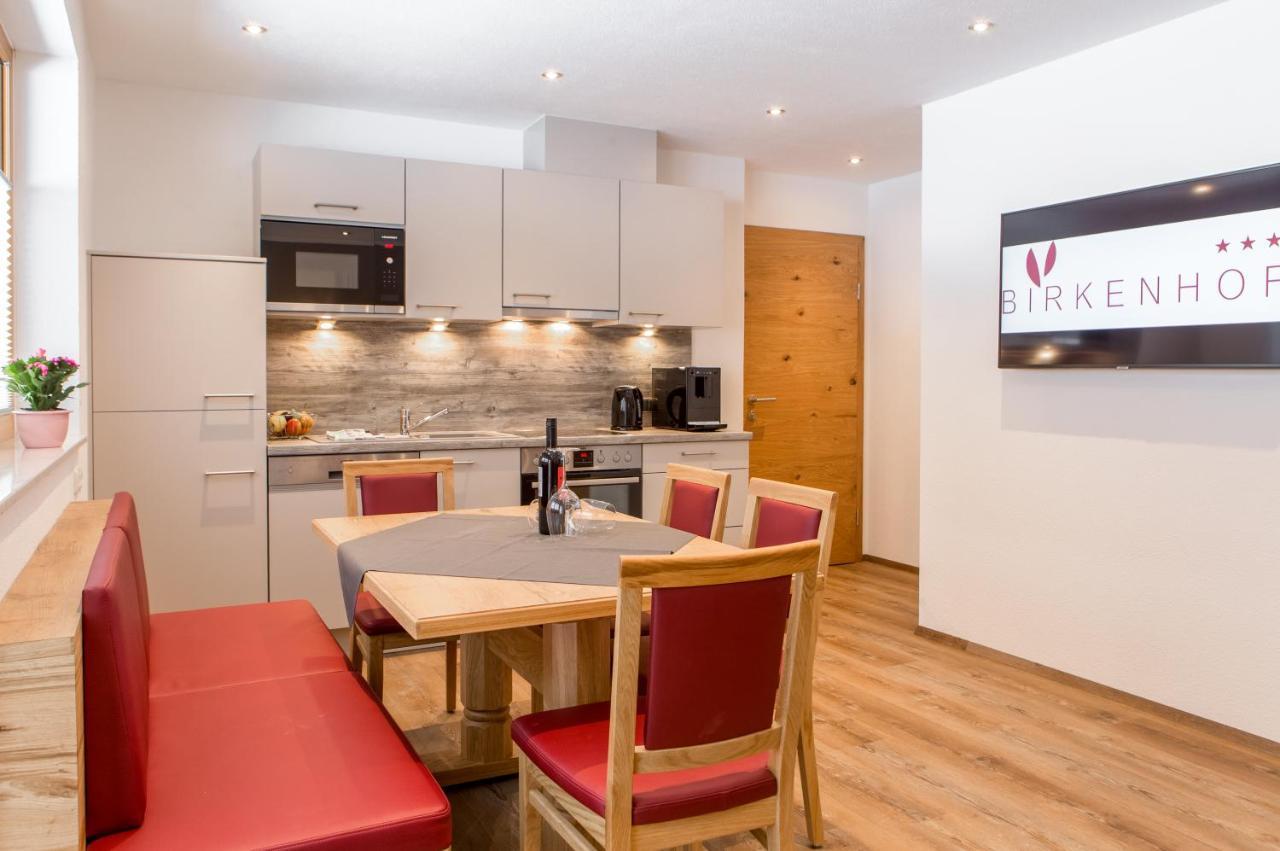 Birkenhof Premium Apart & Suites Lermoos Luaran gambar